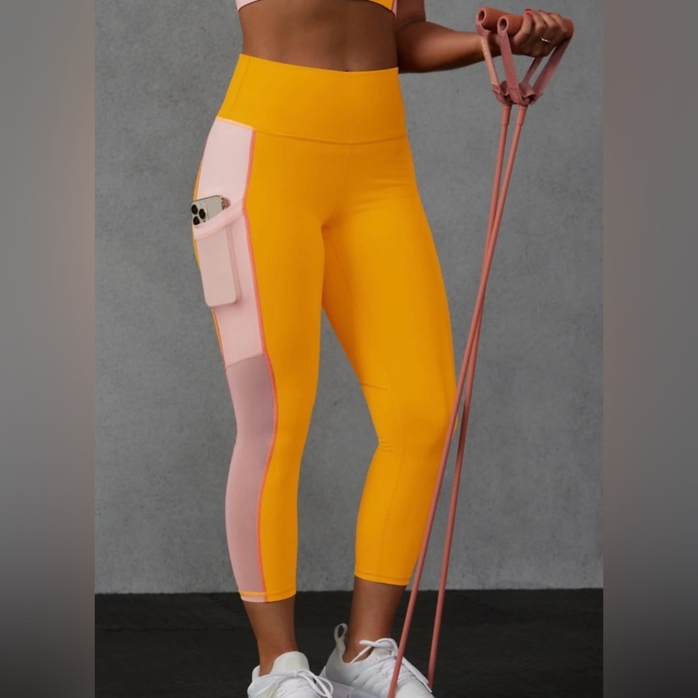 Fabletics Small In The Go Powerhold High Waisted … - image 1